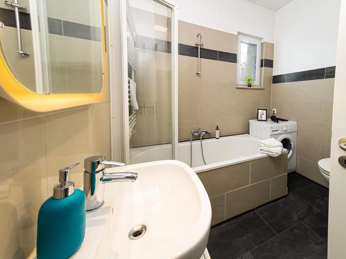 Fabelhafte Apartments Zum Wohlfuehlen Mit Junik Apartments Duisburg Ngoại thất bức ảnh